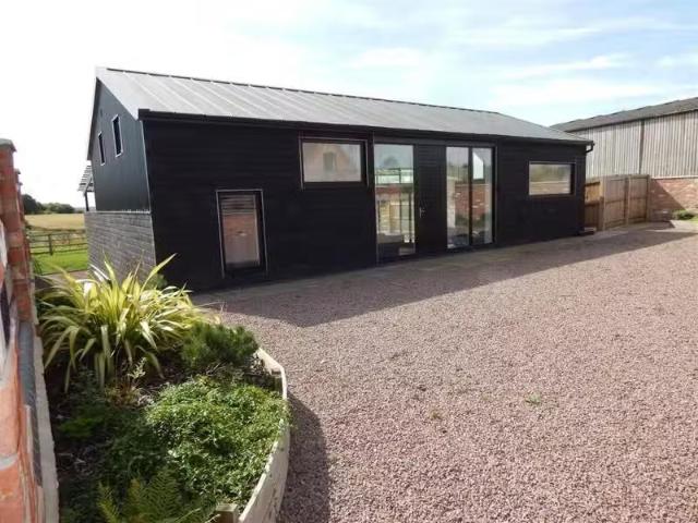 House for rent in Aldgate, Lyons