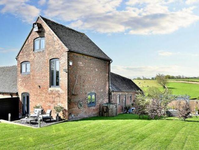 House for sale in Froggatt, East Midlands