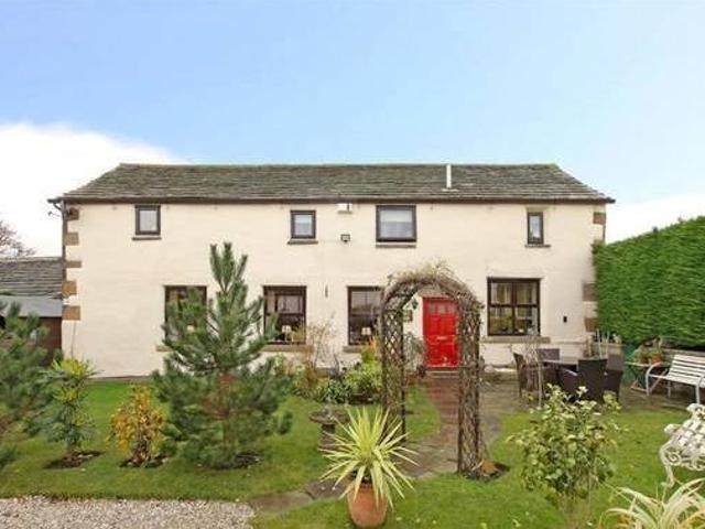 House for sale in Derbyshire Dales, East Midlands