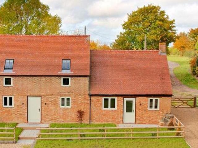 House for sale in Buckingham, Buckinghamshire