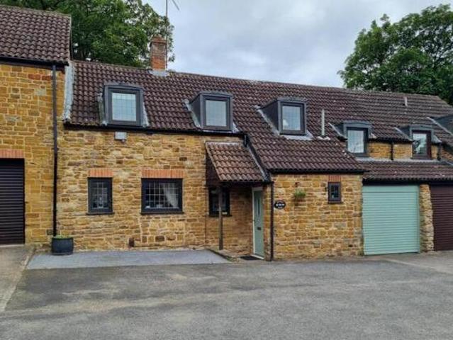 House for sale in Northampton, Northamptonshire