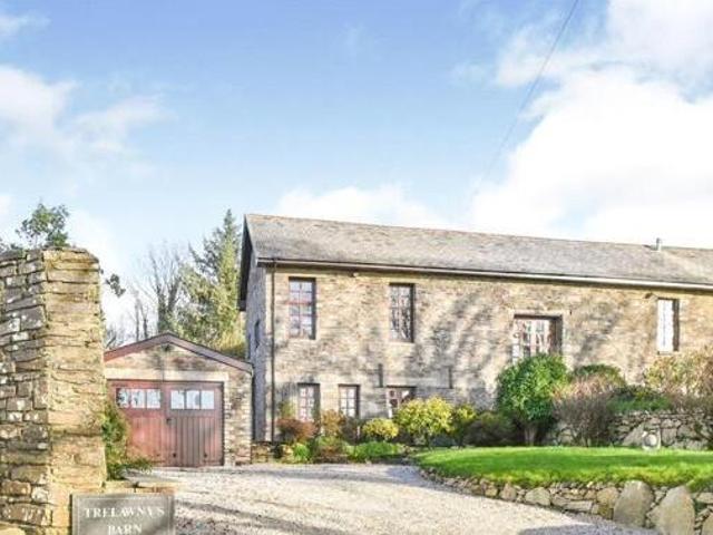 House for sale in Lamellion, Cornwall