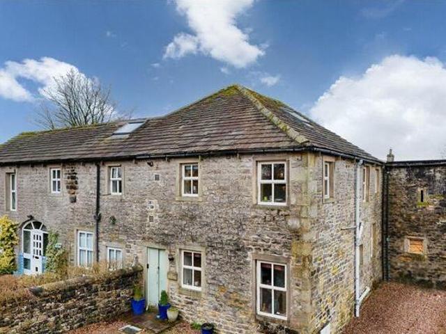 House for sale in Skipton, North Yorkshire