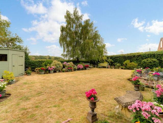 Property for sale in South Lane, West Yorkshire