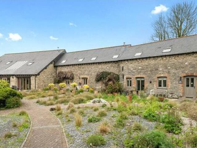 House for sale in Strode, Devon