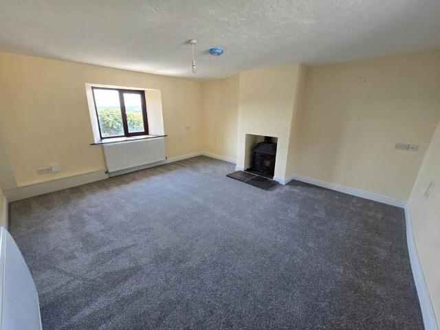 House for rent in Brandis Corner, Devon