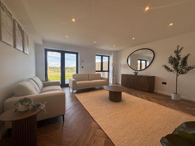 House for rent in Weston Turville, Aston Clinton