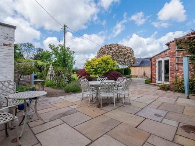 House for rent in Lower Peover, Cheshire