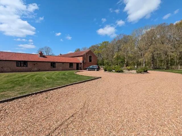 Apartment for rent in Bedford