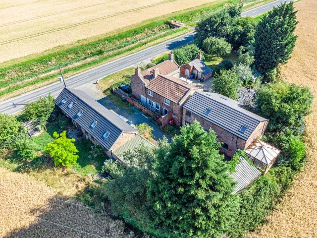 House for sale in Cawood, North Yorkshire