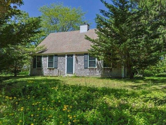 House for sale in Barnstable