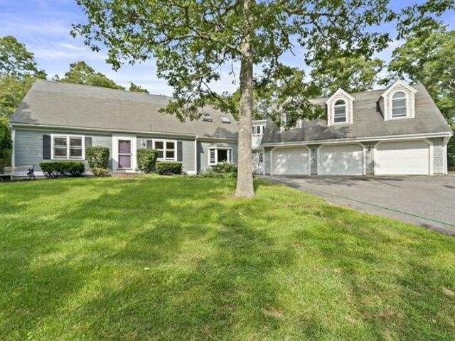 House for sale in Marstons Mills, Barnstable