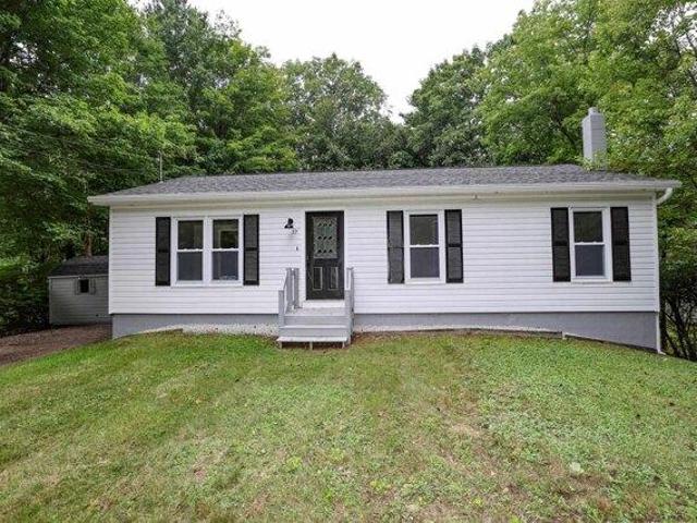 House for sale in Locke Lake Colony, Barnstead