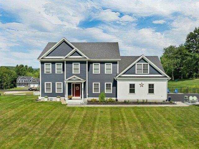 House for sale in New Hampshire