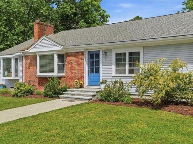 House for sale in Barrington, Rhode Island