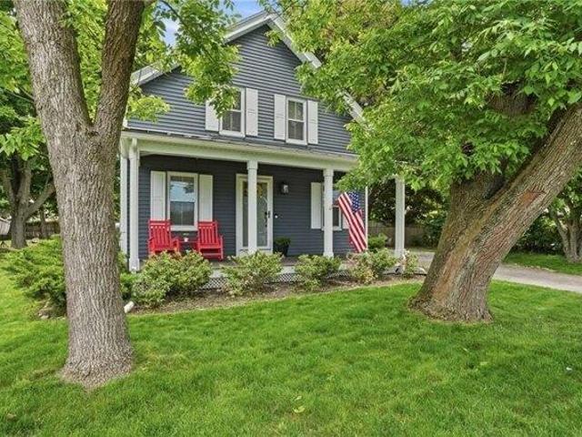 House for sale in Barrington, Rhode Island