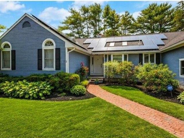 House for sale in Barrington, Rhode Island