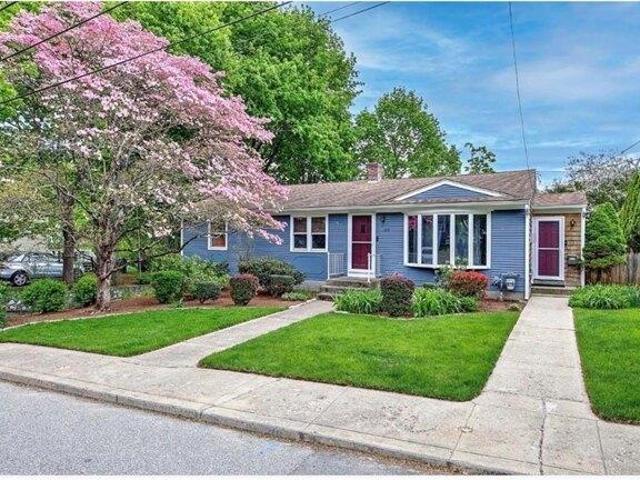 House for sale in Barrington, Rhode Island