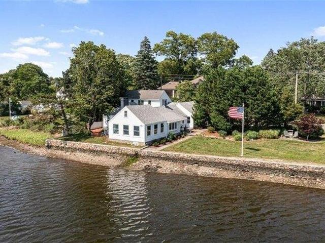 House for sale in Barrington, Rhode Island