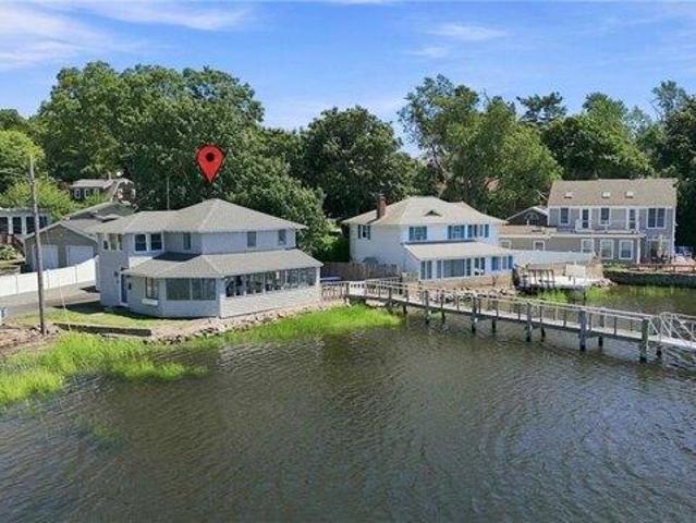 House for sale in Barrington, Rhode Island