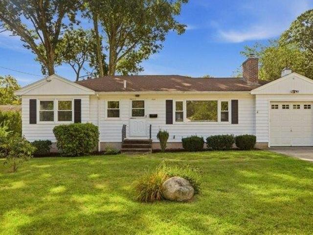 House for sale in Barrington, Rhode Island