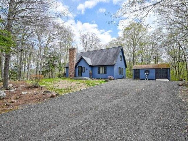 House for sale in New Hampshire