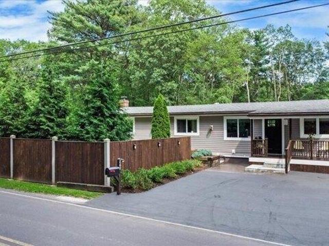 House for sale in Bartonsville, Pennsylvania