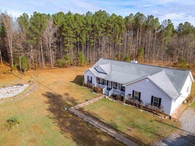 House for sale in Batesburg