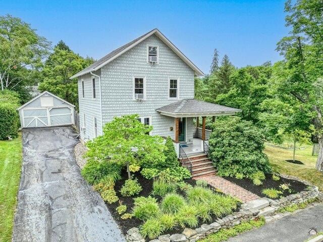 House for sale in Bath, Sagadahoc County