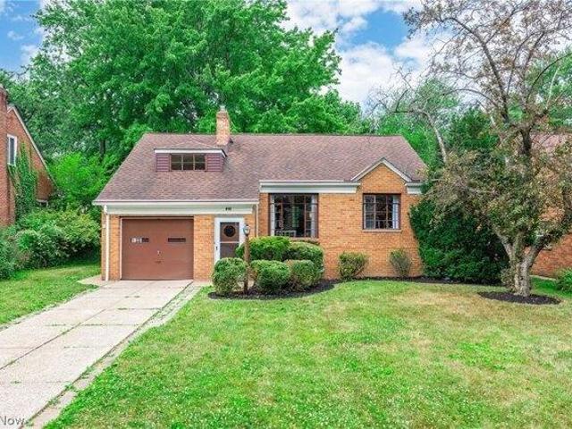 House for sale in Bay Village, Ohio