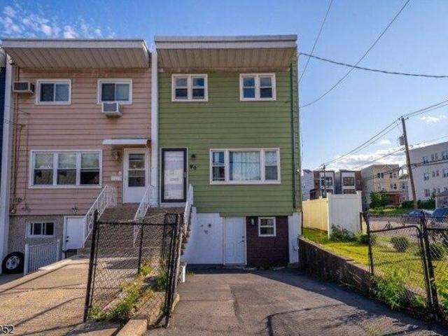 House for sale in Hudson, New Jersey