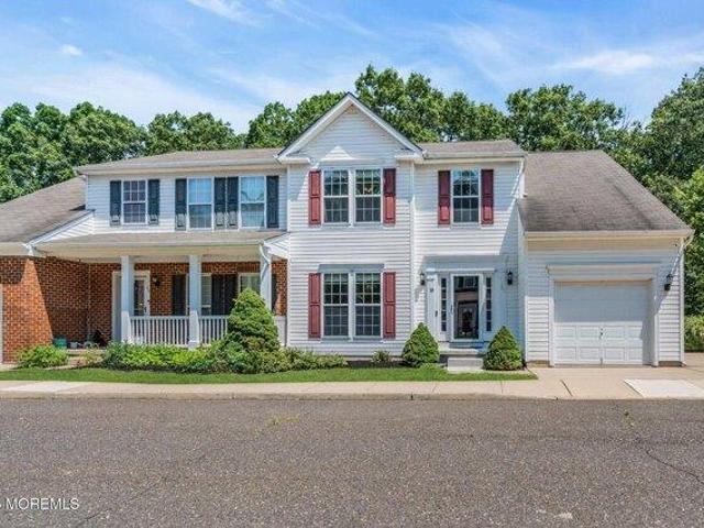 House for sale in Bayville, New Jersey