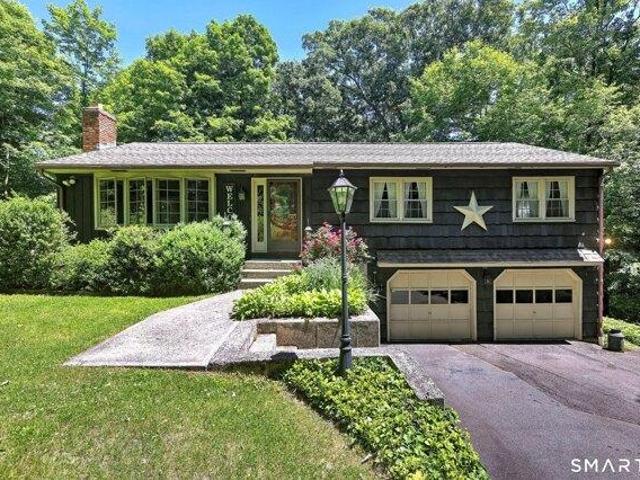 House for sale in Beacon Falls, Connecticut