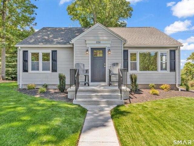 House for sale in Beacon Falls, Connecticut