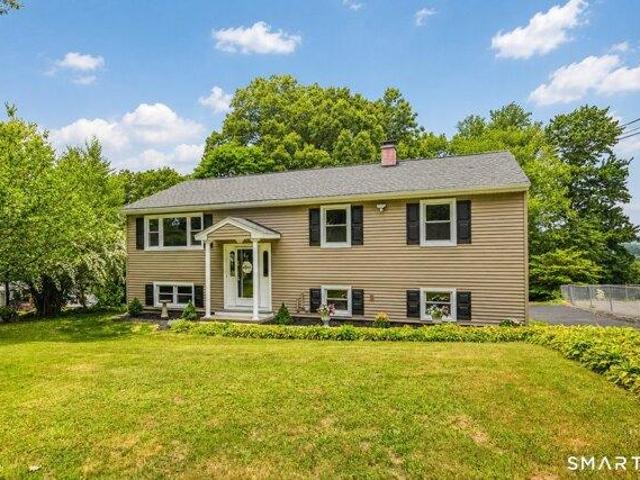 House for sale in Beacon Falls, Connecticut
