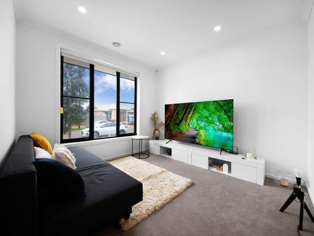 Room for rent in Camerons Creek, Victoria