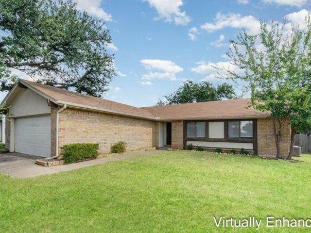 House for sale in Bedford, Texas