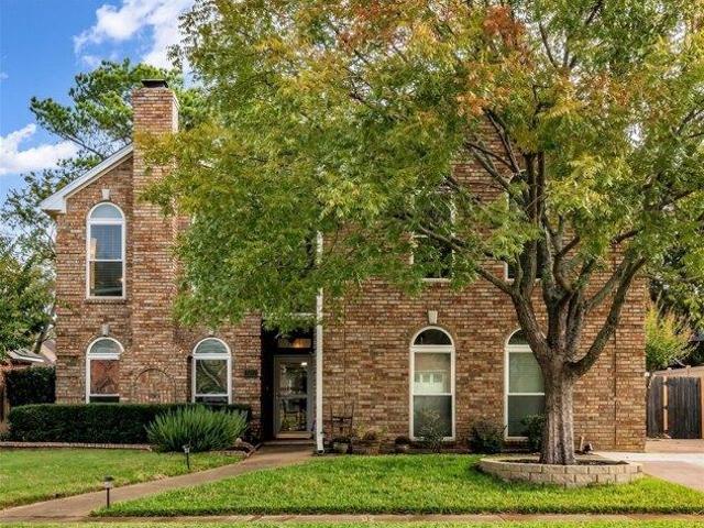 House for sale in Bedford, Texas