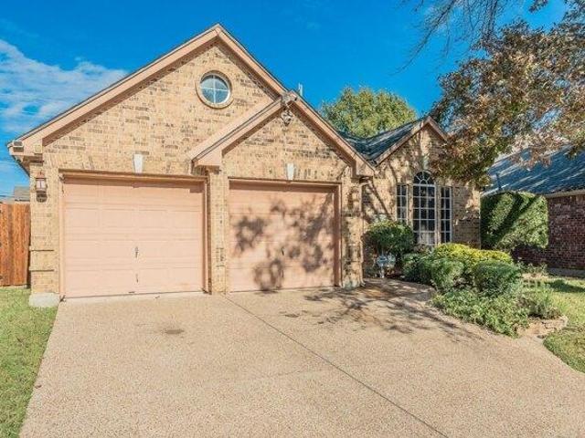 House for sale in Bedford, Texas