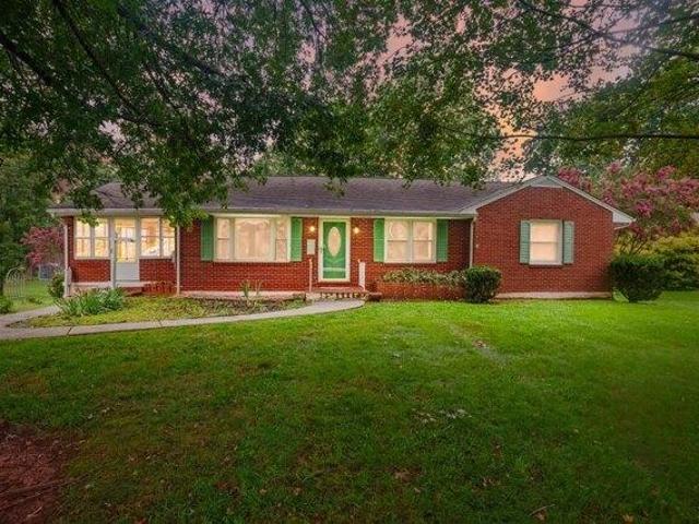 House for sale in Virginia