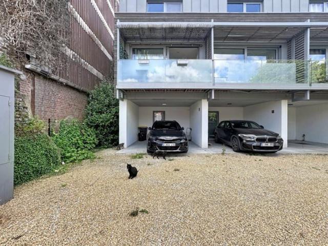 Maison location à Bergen, Wallonie