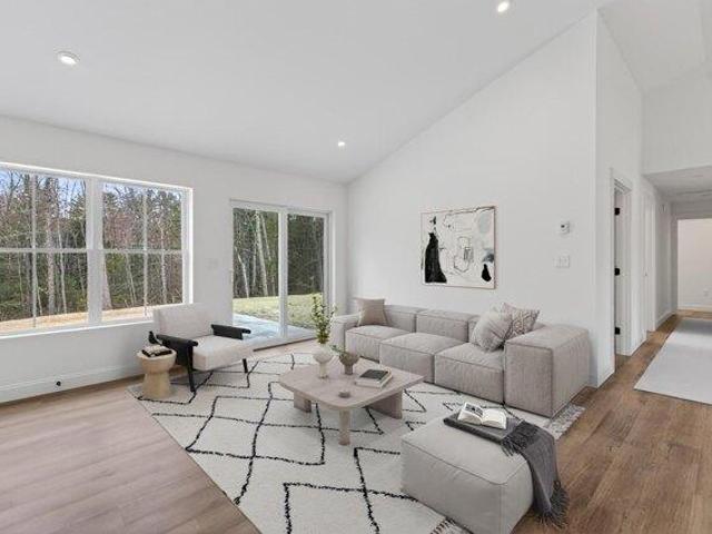 House for sale in Belgrade, Maine