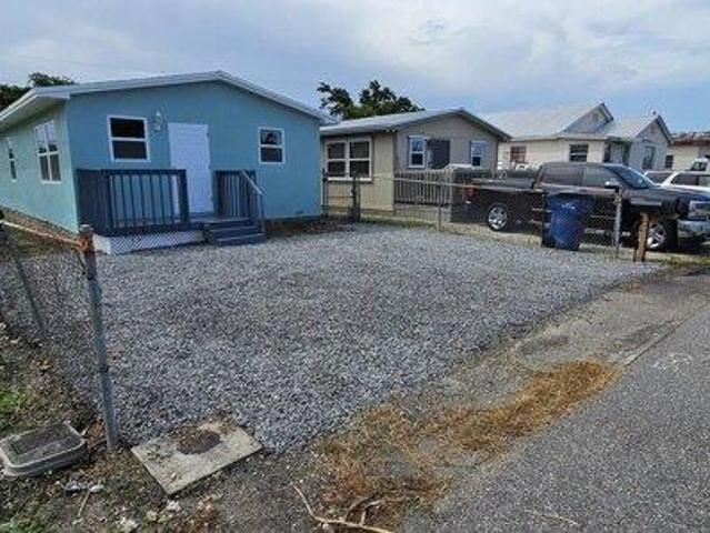 House for sale in Belle Glade, Florida