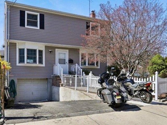 House for sale in Belleville, New Jersey