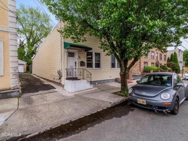 House for sale in Belleville, New Jersey