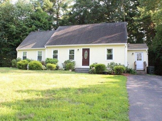 House for sale in Bellingham, Massachusetts