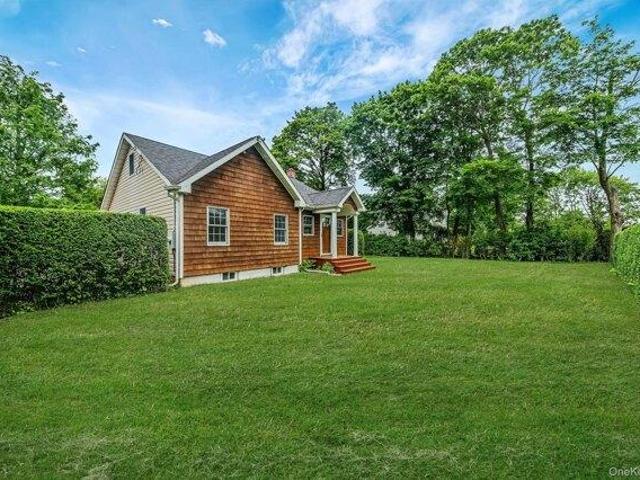 House for sale in Centereach, New York