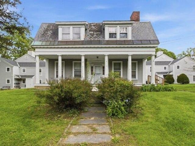 Condo for sale in Bennington, Bennington County