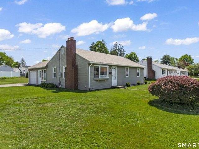 House for sale in Berlin, Connecticut