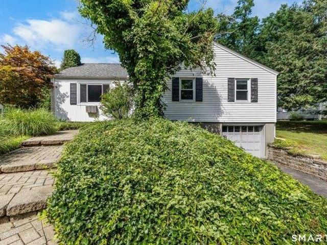 House for sale in Berlin, Connecticut